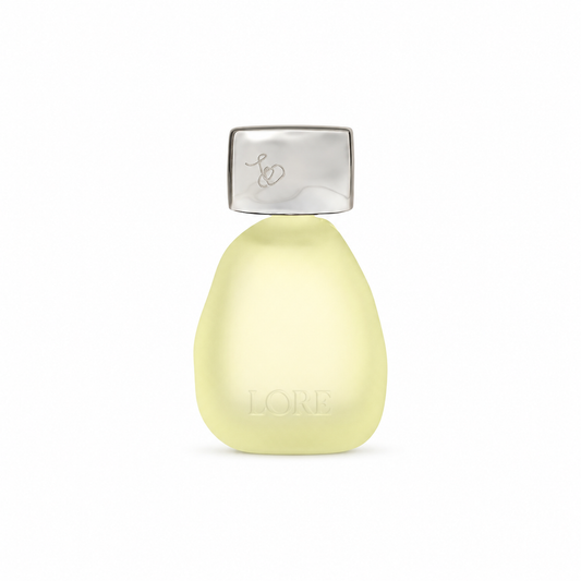 LORE Lovely and a little twisted Eau de Parfum with Rose Milk